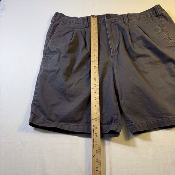 Eddie Bauer Shorts Gray Chino Pleated Front Size 38 Small Mark See Photo Elastic - Picture 6 of 12
